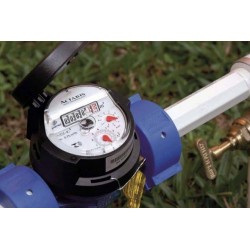 Com frio intenso, Sanepar alerta sobre a proteção dos hidrômetros